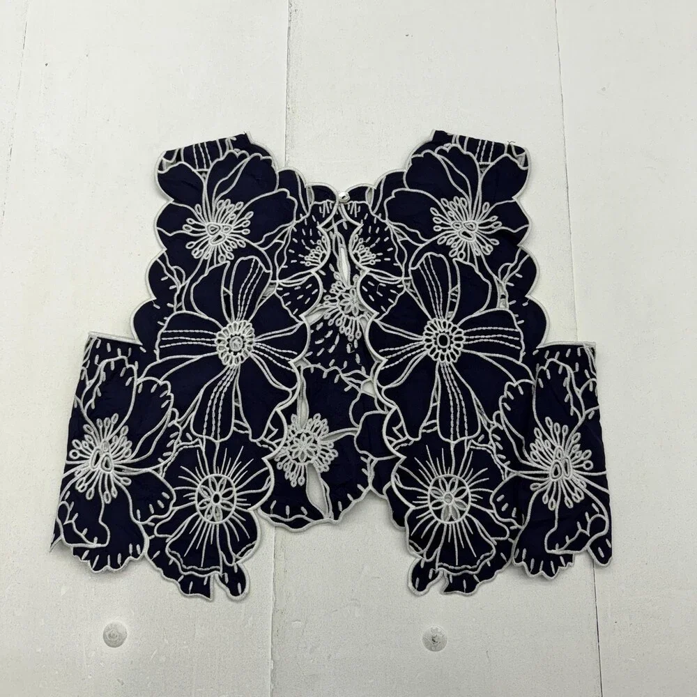 FARM Top Womens S Blue Embroidered Lace Floral Cropped Sleeveless Summer Casual